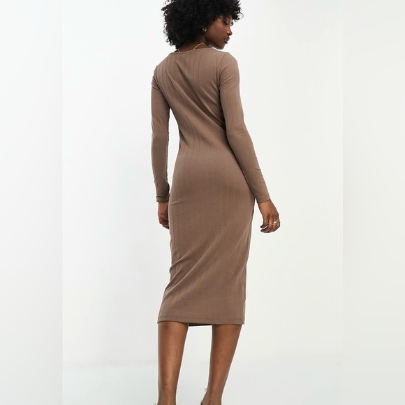 Vero Moda NWT ribbed long sleeve midi dress in brown Size M - Picture 4 of 8